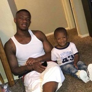 Meet your Posher, Marcale